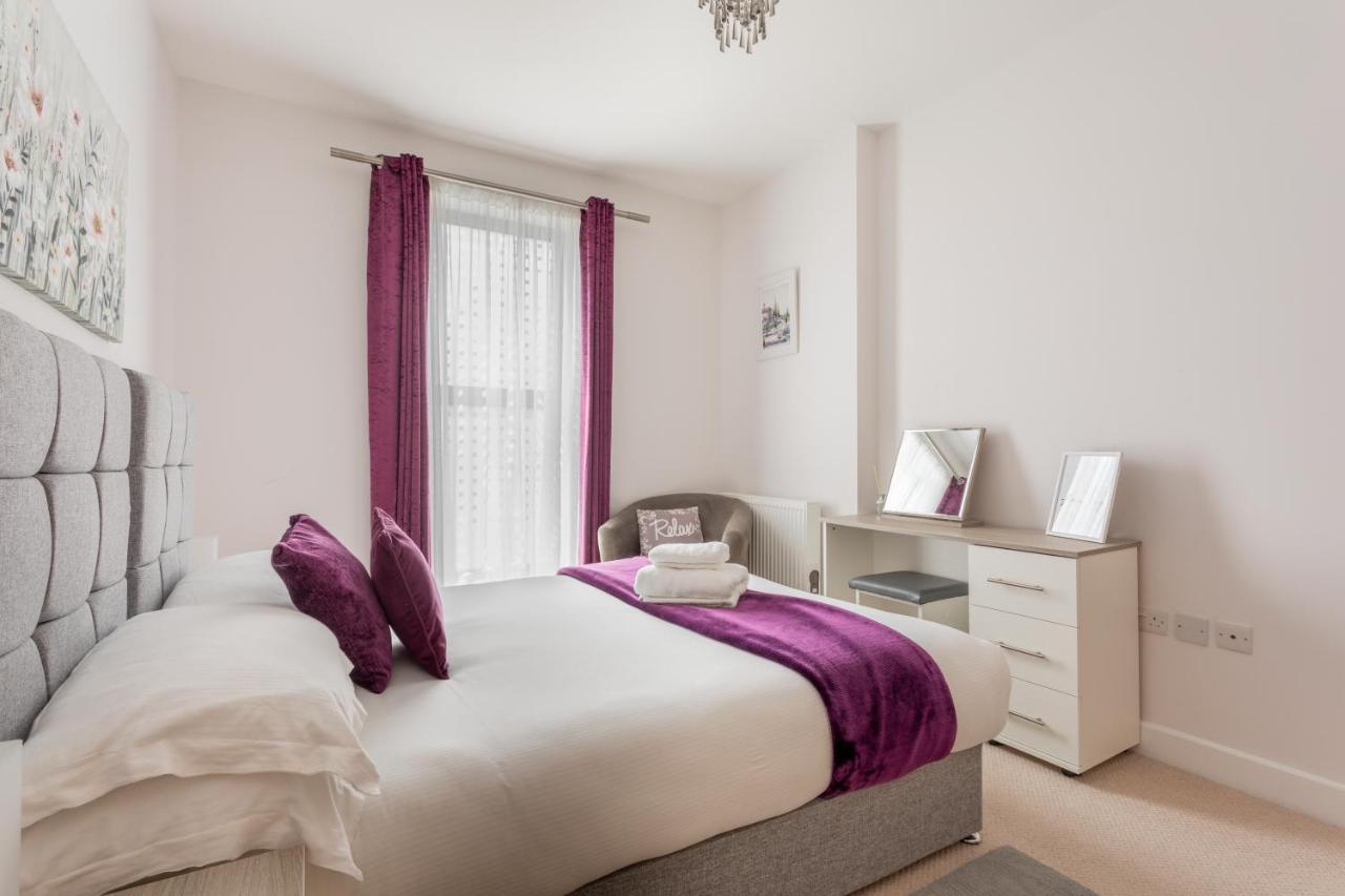 1 Bed Apartment - Redhill Central, Surrey, Gatwick #2 Εξωτερικό φωτογραφία